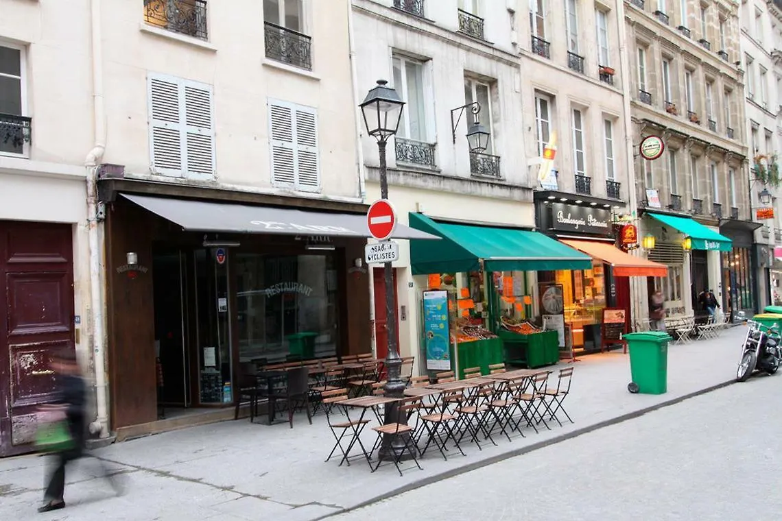 Soho Center/Marais/Pompidou/Louvre Apartment Paris France